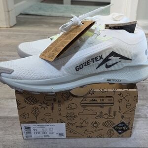 Nike White and Gray Athletic Shoes